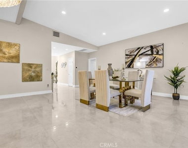 5115 Boda Place - Photo Thumbnail 2