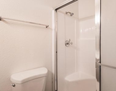 1169 Rosedale Avenue - Photo Thumbnail 11