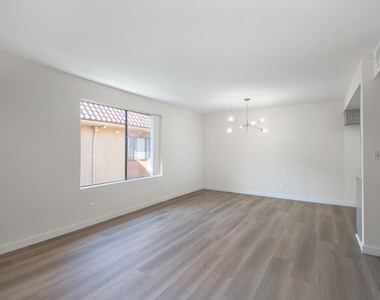 1169 Rosedale Avenue - Photo Thumbnail 6