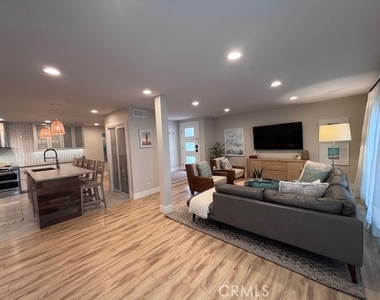 2920 Camino Capistrano - Photo Thumbnail 6