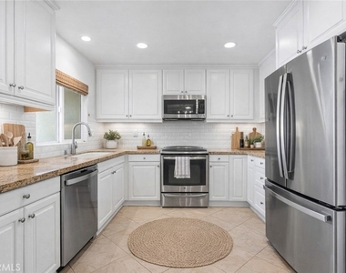 34002 Selva Road - Photo Thumbnail 24