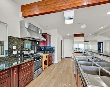 3921 Calle Real - Photo Thumbnail 15