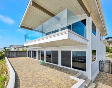 3921 Calle Real - Photo Thumbnail 5
