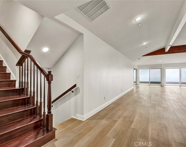 3921 Calle Real - Photo Thumbnail 10