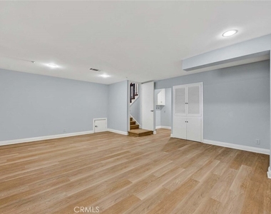 3921 Calle Real - Photo Thumbnail 21
