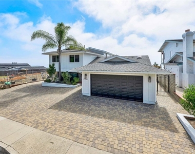 3921 Calle Real - Photo Thumbnail 1
