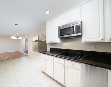 34 Columbus - Photo Thumbnail 8