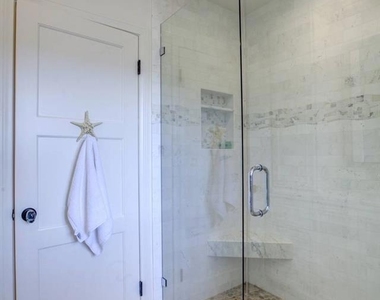 155 15th St - Photo Thumbnail 11