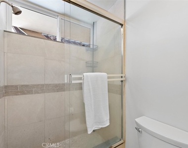 150 Cleo Street - Photo Thumbnail 27