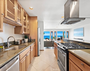 150 Cleo Street - Photo Thumbnail 9