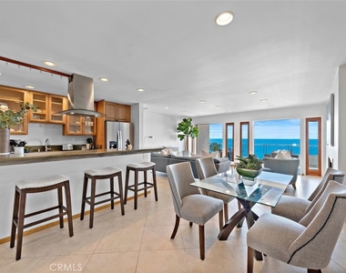 150 Cleo Street - Photo Thumbnail 4