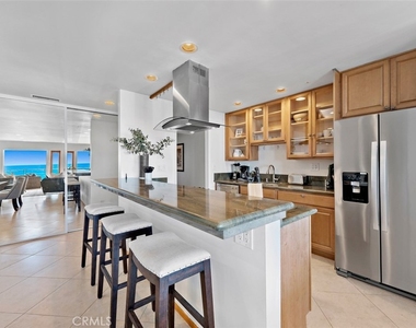 150 Cleo Street - Photo Thumbnail 6
