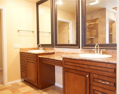 14105 Camino Del Oro - Photo Thumbnail 9