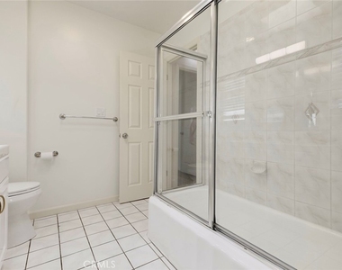5709 Beck Avenue - Photo Thumbnail 21