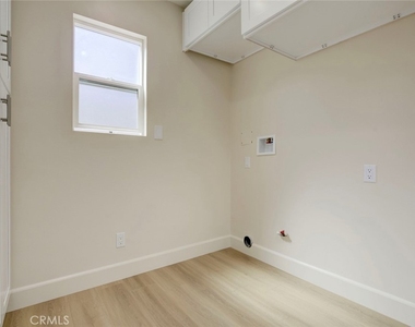 5709 Beck Avenue - Photo Thumbnail 15