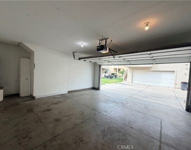 215 N Spruce Avenue - Photo Thumbnail 14