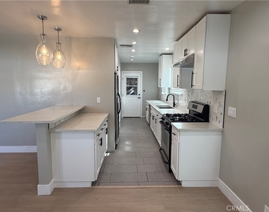 7358 Riverton - Photo Thumbnail 7