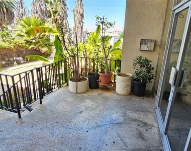 206 N Park View Street - Photo Thumbnail 15