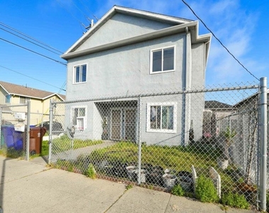 203 Bissell Ave - Photo Thumbnail 16