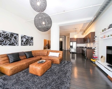 1645 N Vine Street - Photo Thumbnail 23