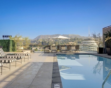 1645 N Vine Street - Photo Thumbnail 35