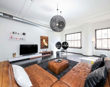 1645 N Vine Street - Photo Thumbnail 19