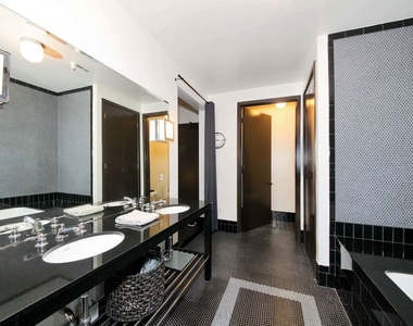 1645 N Vine Street - Photo Thumbnail 14