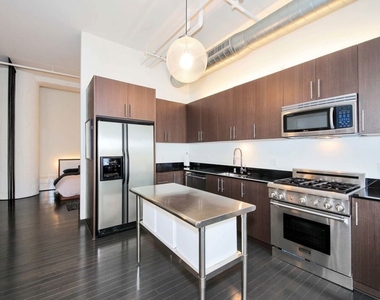 1645 N Vine Street - Photo Thumbnail 26