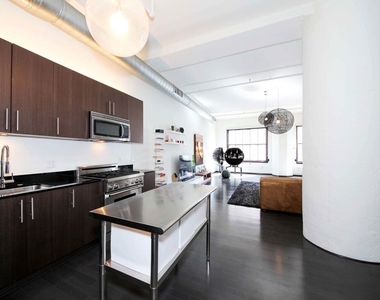 1645 N Vine Street - Photo Thumbnail 12