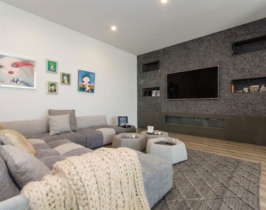 510 Leslie Lane - Photo Thumbnail 16