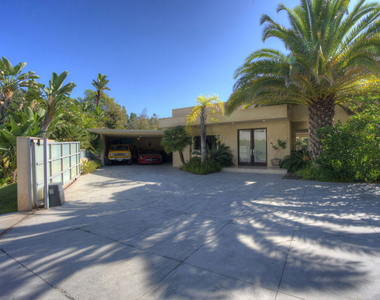 510 Leslie Lane - Photo Thumbnail 2