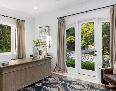 6110 Merritt Drive - Photo Thumbnail 24