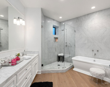 6110 Merritt Drive - Photo Thumbnail 28