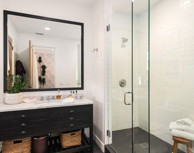6110 Merritt Drive - Photo Thumbnail 26