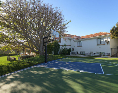 6110 Merritt Drive - Photo Thumbnail 47