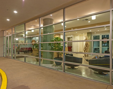 267 S San Pedro Street - Photo Thumbnail 6