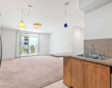 267 S San Pedro Street - Photo Thumbnail 16
