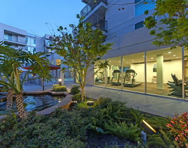 267 S San Pedro Street - Photo Thumbnail 32