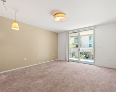267 S San Pedro Street - Photo Thumbnail 15