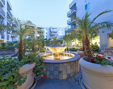 267 S San Pedro Street - Photo Thumbnail 30