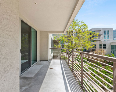 267 S San Pedro Street - Photo Thumbnail 17