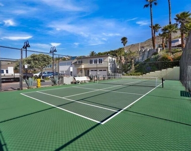 11770 Pacific Coast Highway - Photo Thumbnail 26
