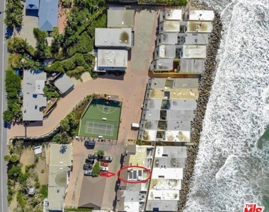 11770 Pacific Coast Highway - Photo Thumbnail 21