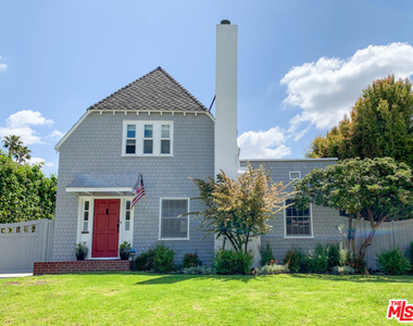 934 S Dunsmuir Avenue - Photo Thumbnail 17