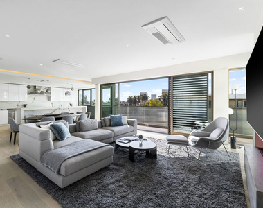 1644 Malcolm Avenue - Photo Thumbnail 16