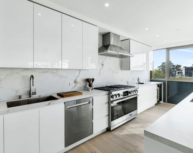 1644 Malcolm Avenue - Photo Thumbnail 32