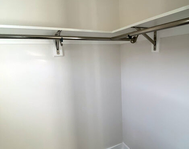 5528 Franklin Avenue - Photo Thumbnail 13