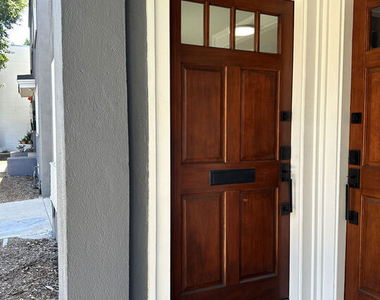 5528 Franklin Avenue - Photo Thumbnail 1