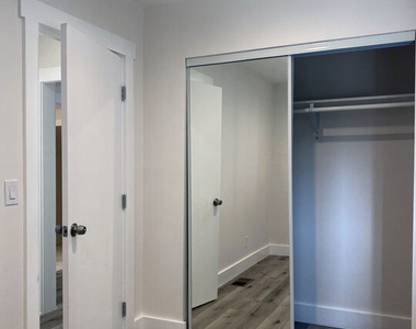 5528 Franklin Avenue - Photo Thumbnail 12