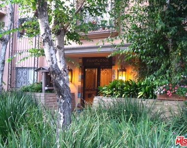 6708 Hillpark Drive - Photo Thumbnail 37